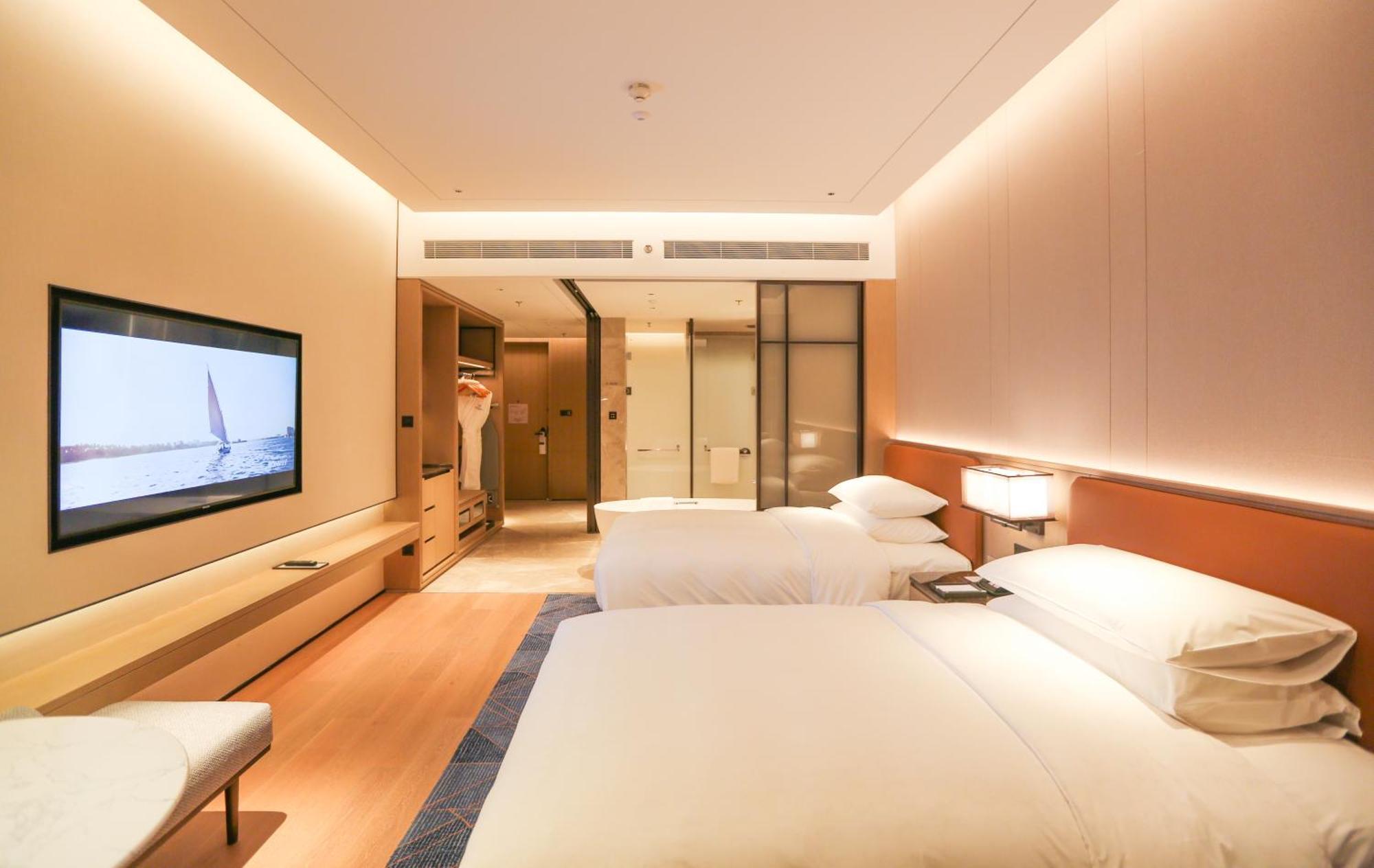 Sheraton Rizhao Hotel Exterior photo